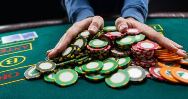 The best nearby spots for Chicago residents to play live poker